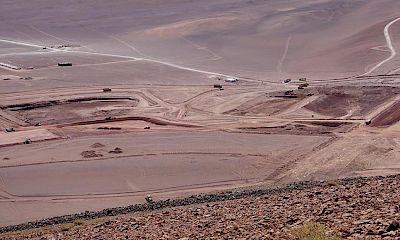 Solution ponds and processing plant earthworks (Looking northeast from the Lindero deposit)