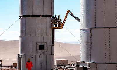 Agglomeration plant: Cement silo installation work