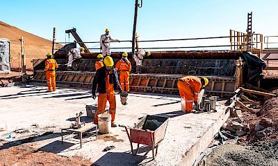 Primary crusher: Concrete work on the platform to access hopper