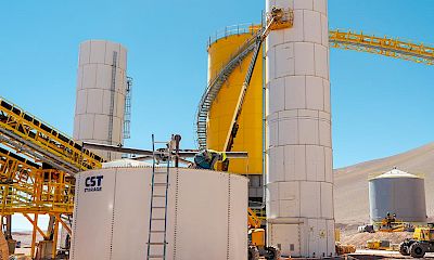 Agglomeration plant: Cement silo installation work