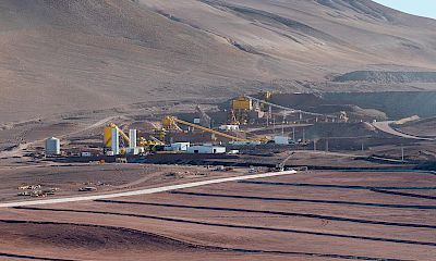 Panoramic view of crushing circuit, agglomeration plant, and leach pad