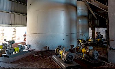 ADR plant: Elution tank installation work