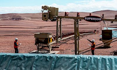 Leach pad: Conveyor belt installation work